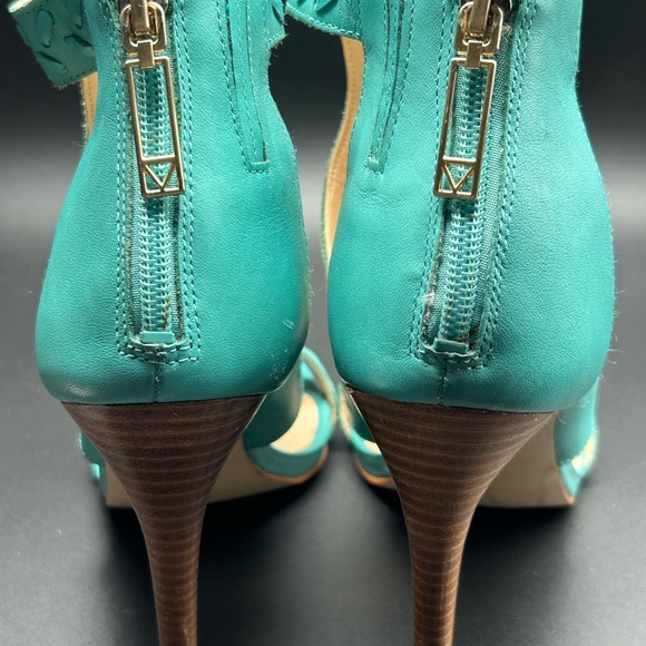 Guess GW Corale Teal Green Gladiator Heel  Open Toe Sandals Size 9 NWOT - Picture 7 of 12